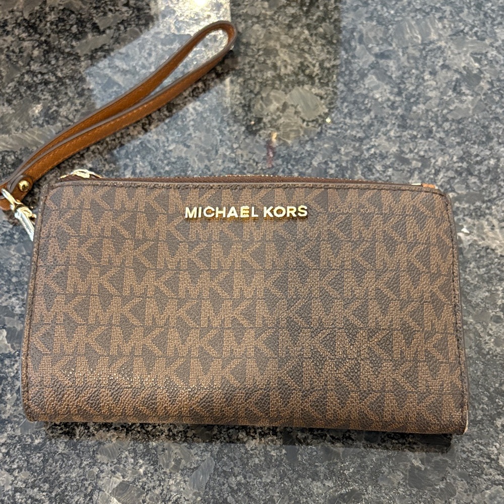 Michael Kors Signature Brown Wristlet